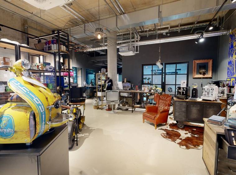 Cafe Pol Roastery @Motorworld Munich Virtual Tour Matterport Germany | 360INT