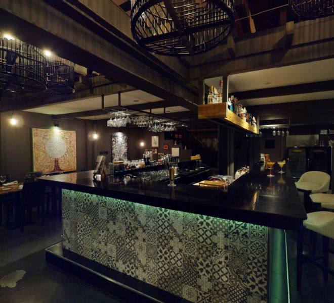 DeDos Restaurant Phuket Cherngtalay Bar 2 | 360INT