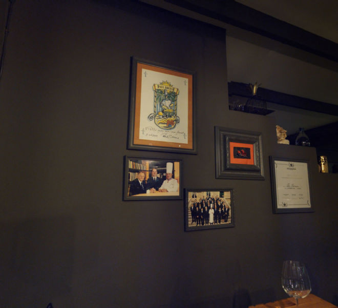 DeDos Restaurant Phuket Cherngtalay Certificates | 360INT