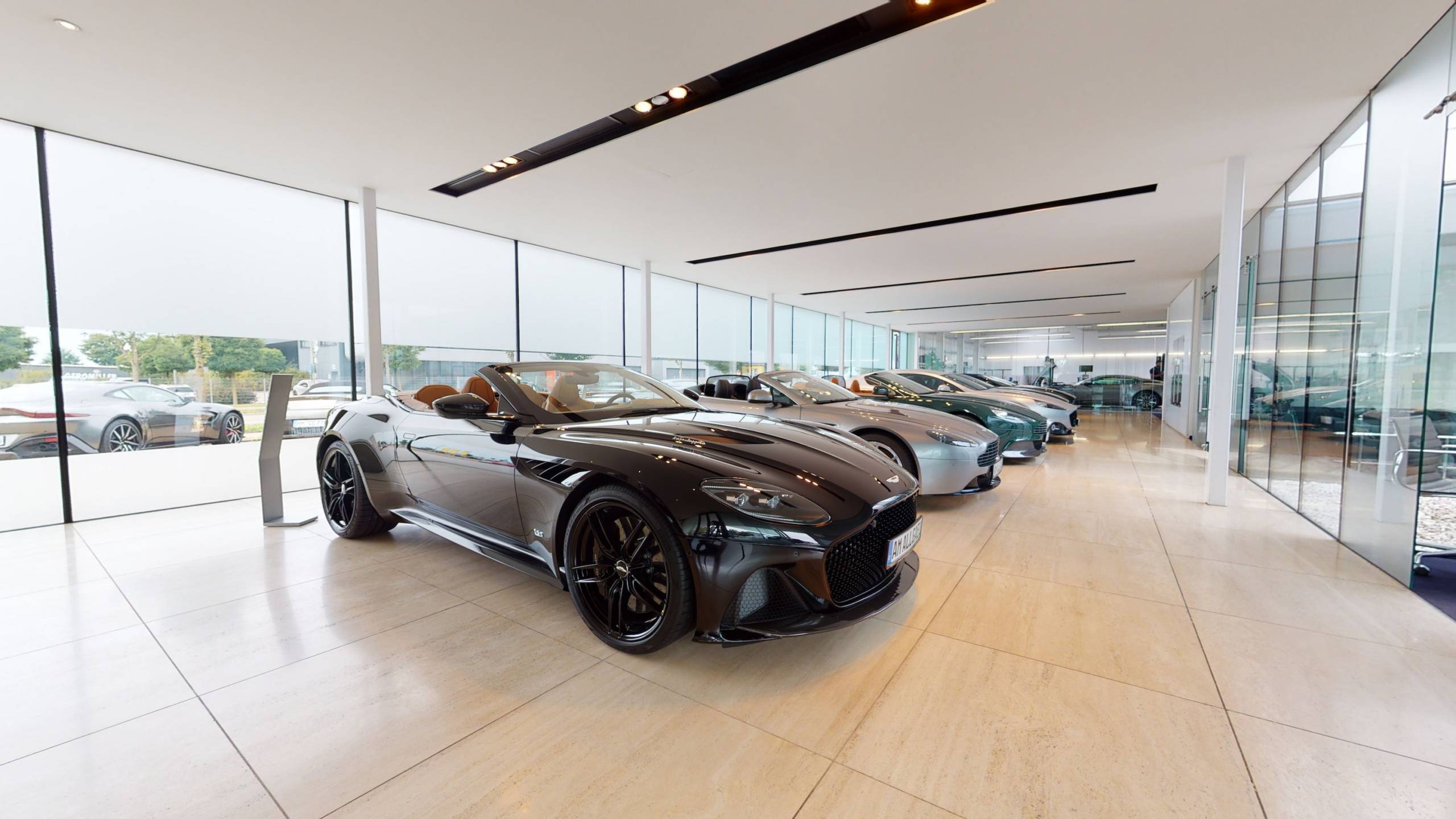 Aston Martin Memmingen Virtual Tour | 360INT