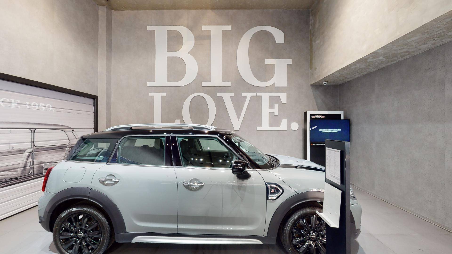 German Auto BMW Bangkok Virtual Tour Motorbike and Mini | 360INT