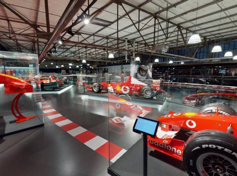 Michael Schumacher Fan Shop Köln Virtual Tour Matterport | 360INT